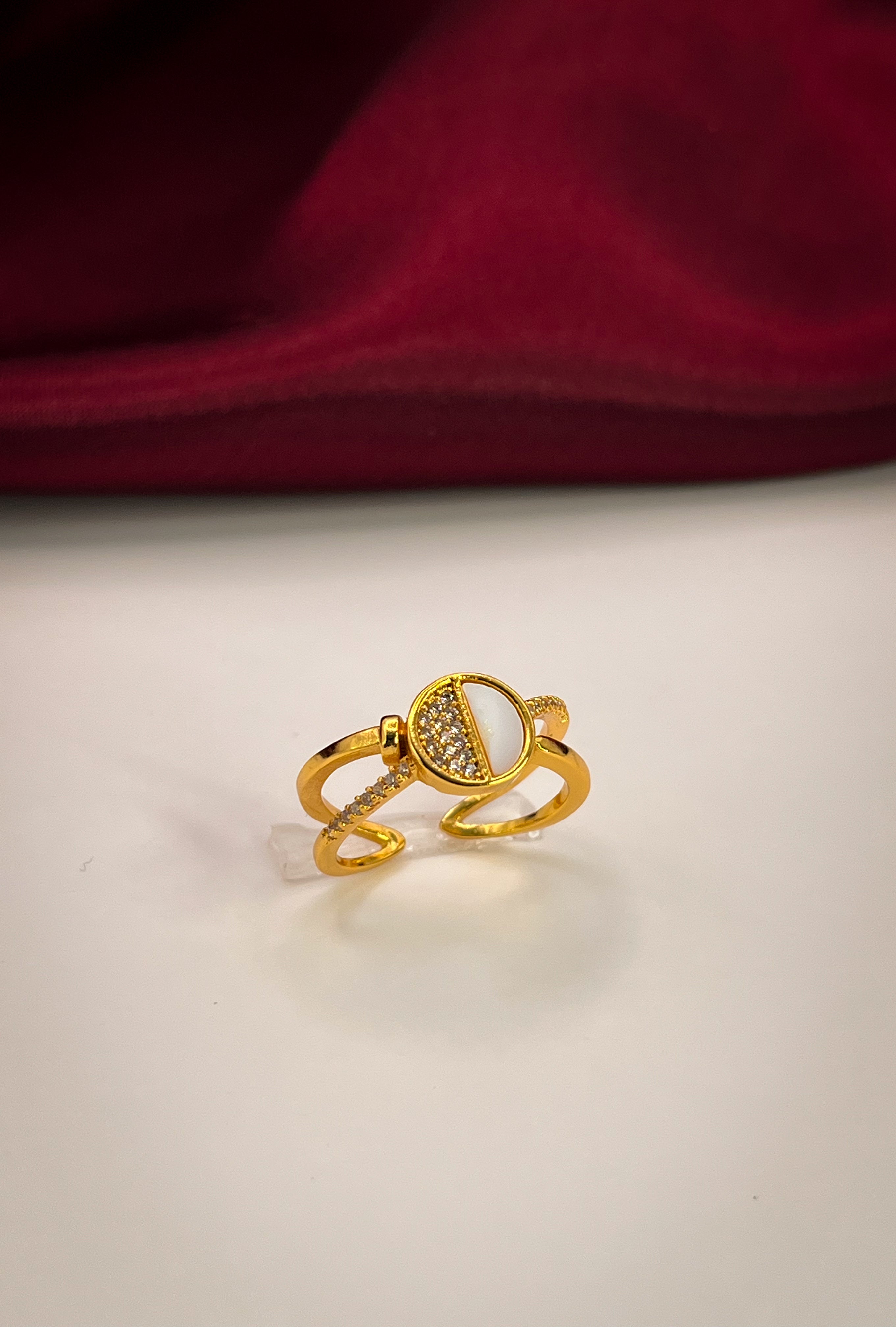 She Ivory Set - VSKY