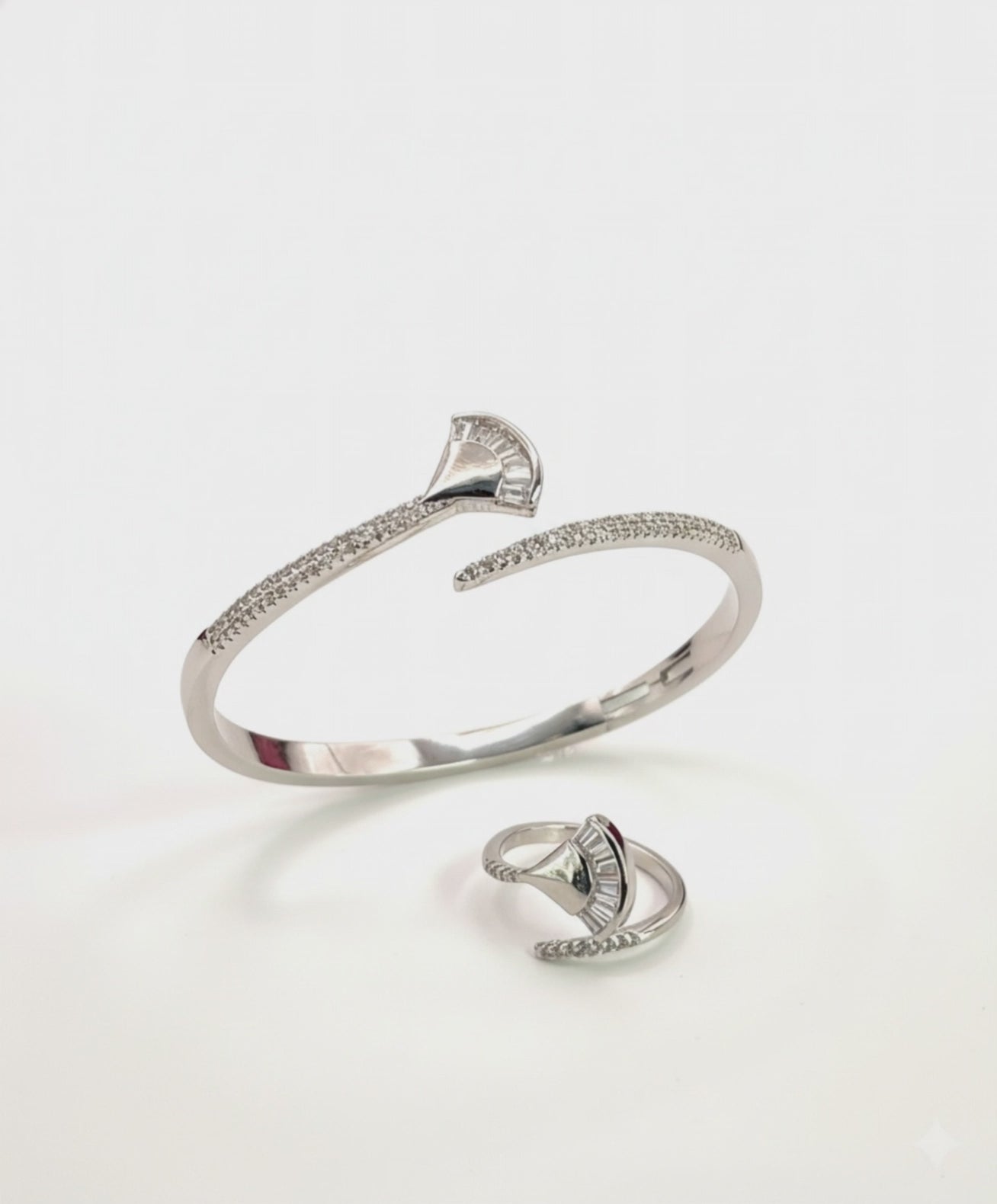 Celeste Duo  Bangle and RIng SIlver- VSKY